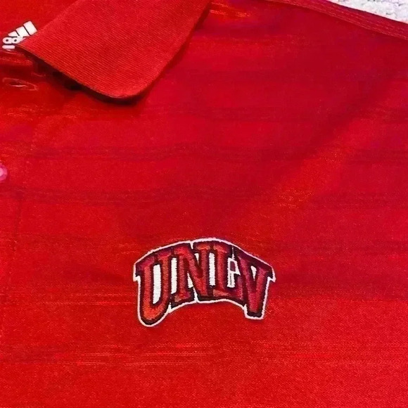 UNLV Adidas Red Performance golf Polo w/Logo Short Sleeve NCAA- Medium color Red - Picture 2 of 5